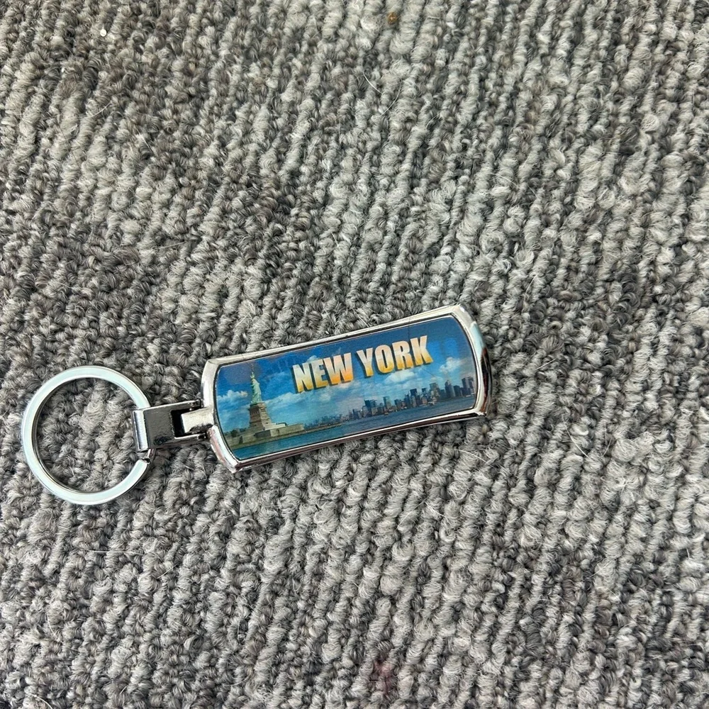 Personalized “Elizabeth” Name New York Souvenir Silver Keychain✨